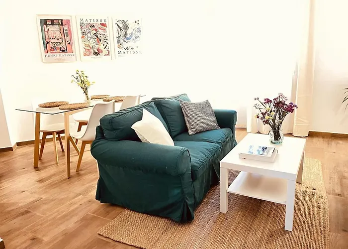 Vivienda Junto A La Feria De Sevilla