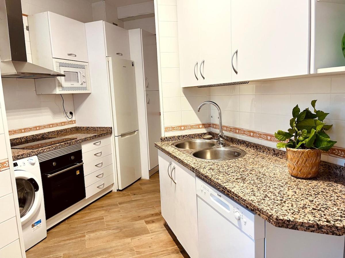 Vivienda Junto A La Feria De Apartamento *